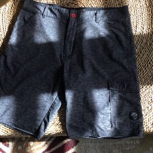 Vans size 38 Men’s  Gray Hybrid Shorts